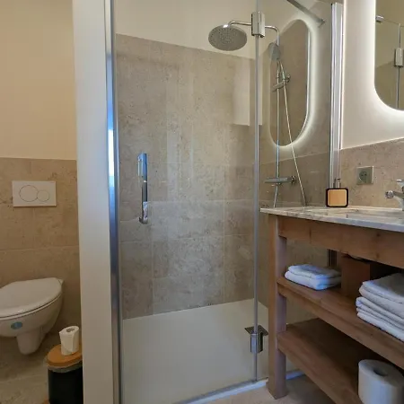 Maison Lumineuse Avec Cuisine Equipee, 3 Avec Sde & Wc Privatifs, Garage Et Wifi - - Fr-1-653-246 Апартаменты