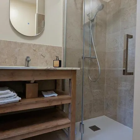 Апартаменты Maison Lumineuse Avec Cuisine Equipee, 3 Avec Sde & Wc Privatifs, Garage Et Wifi - - Fr-1-653-246 *